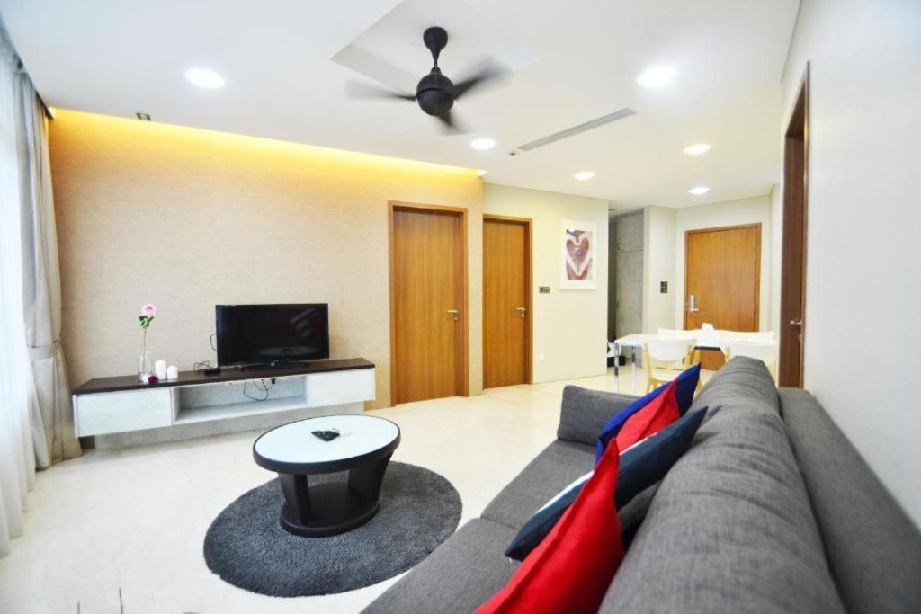วอร์เท็กซ์ เคแอลซีซี บูกิต บินตังโฮเต็ล สวีท บาย คอมฟีโฮม Apartment กัวลาลัมเปอร์ ภายนอก รูปภาพ